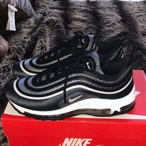 Nike Air Max 97 Ultra “Pure Platinum”